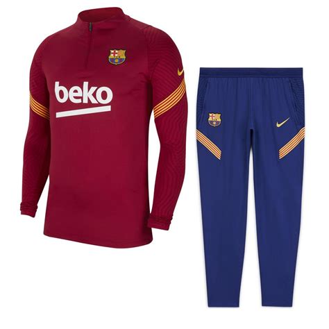 FC Barcelona trainingspak & shirt .